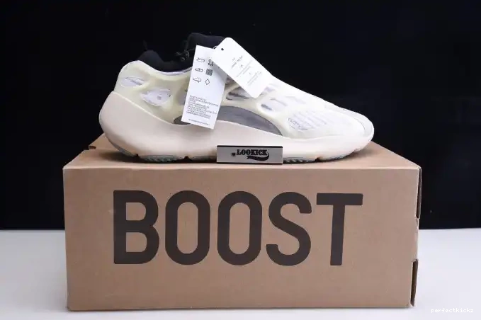 Boost 700 Yeezy Adidas V3 Azael FW4980 0626